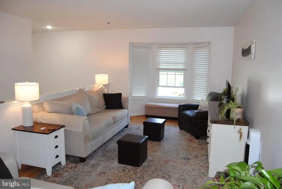 511 Sturbridge Ct, King Of Prussia, PA 19406 - #2