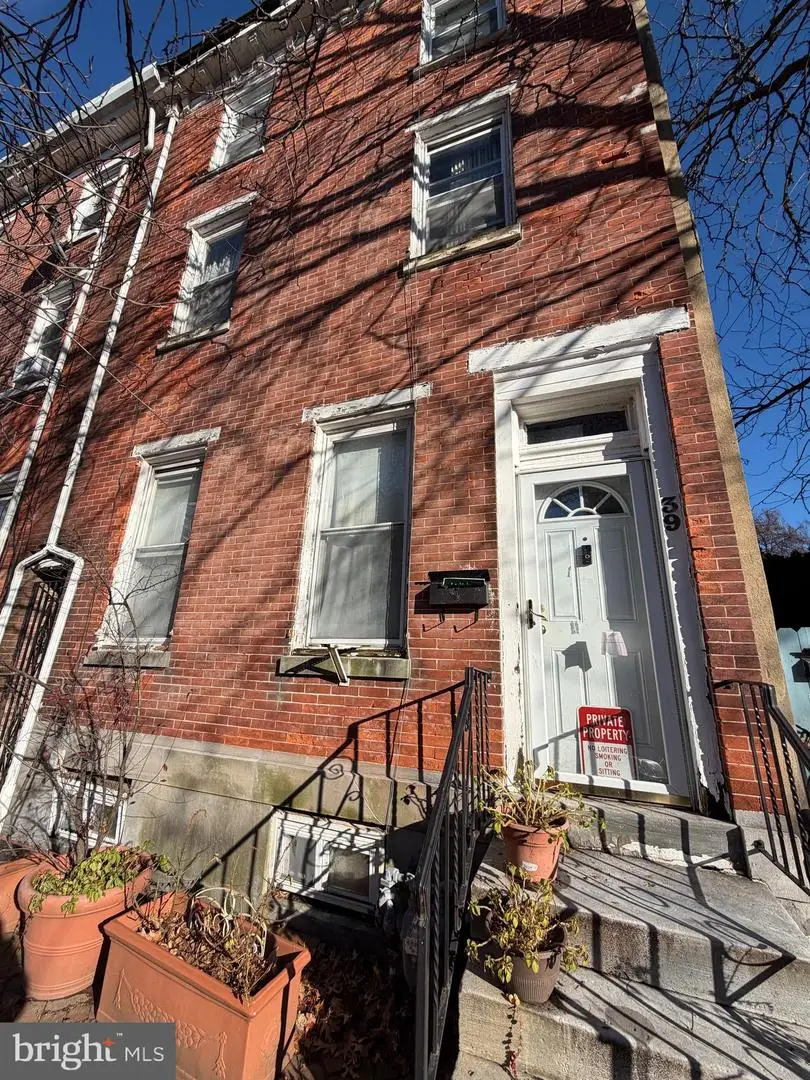 39 Jacoby St, Norristown, PA 19401 - #1