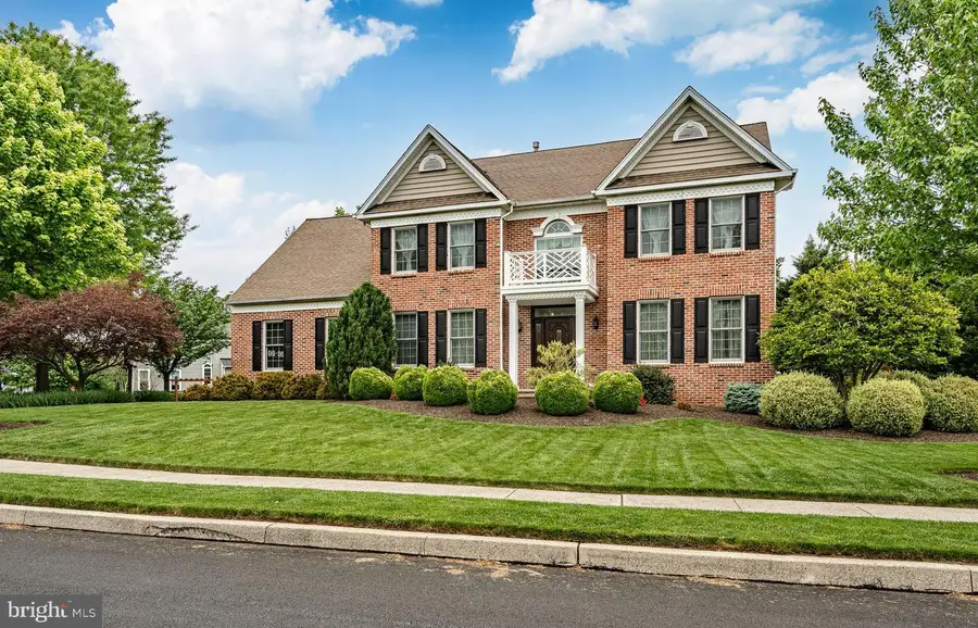 132 Chinaberry Ln, Collegeville, PA 19426 - #2