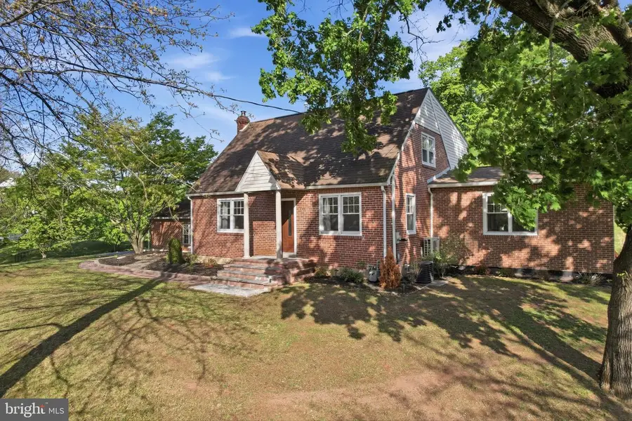 312 E 7th Ave, Trappe, PA 19426 - #2