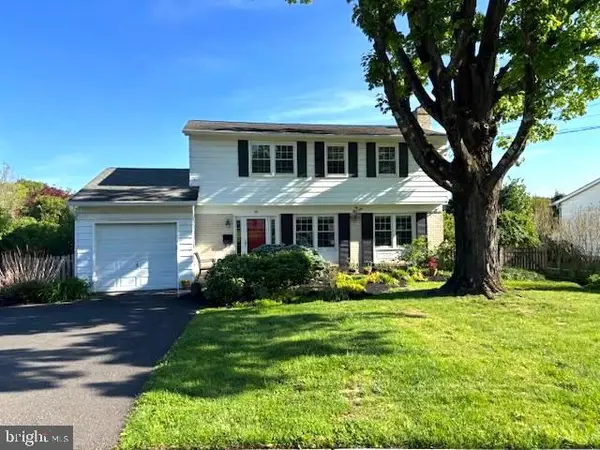 18 Glenn Cir, GLENSIDE, PA 19038
