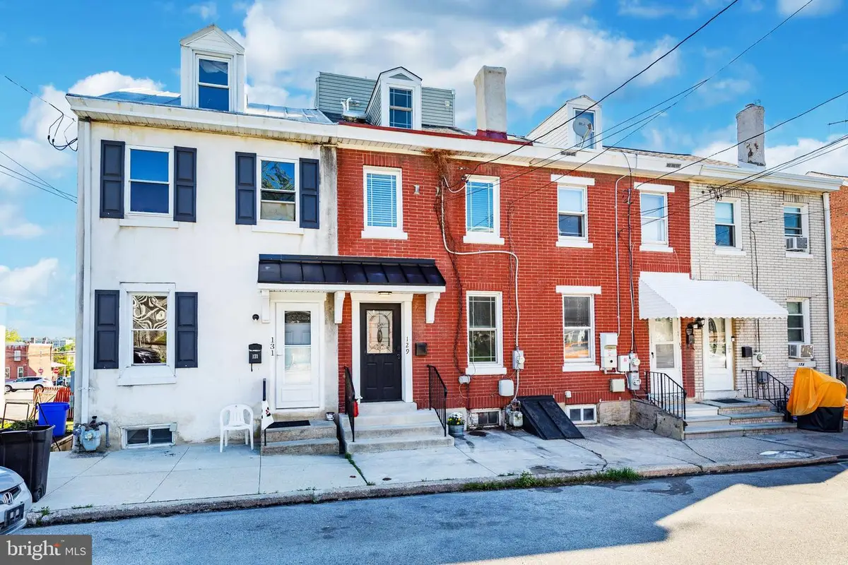 129 W Sixth St, Bridgeport, PA 19405 - #1