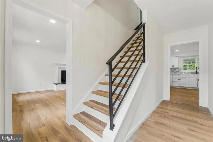 704 Crooked Ln, King Of Prussia, PA 19406 - #3
