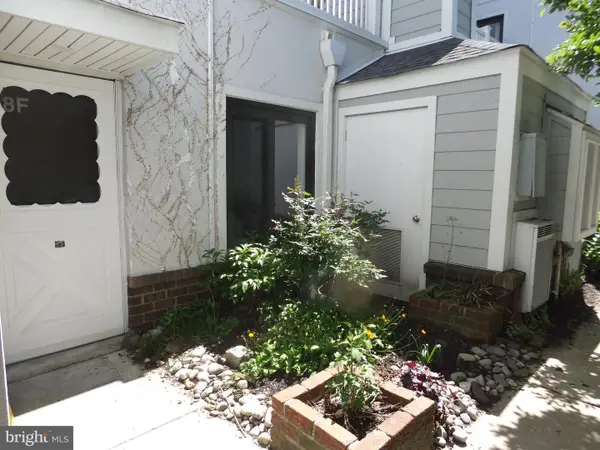 1750 Oakwood Ter #8f, PENN VALLEY, PA 19072