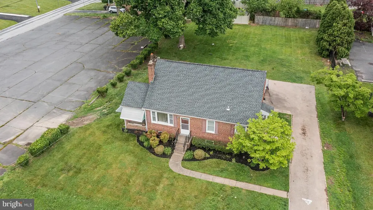 2107 Dekalb Pike, Norristown, PA 19401 - #1