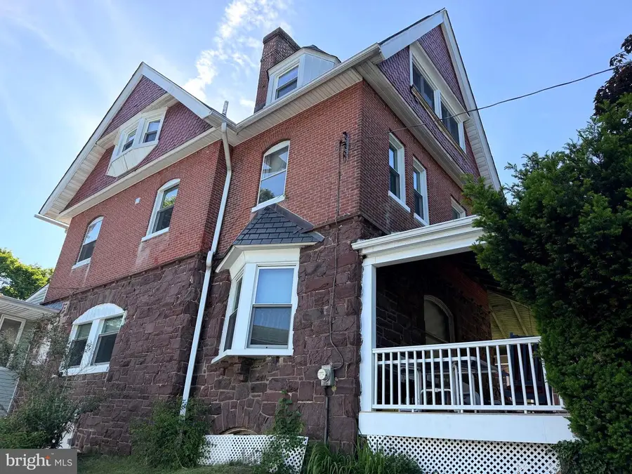 309 Highland Ave, Jenkintown, PA 19046 - #2