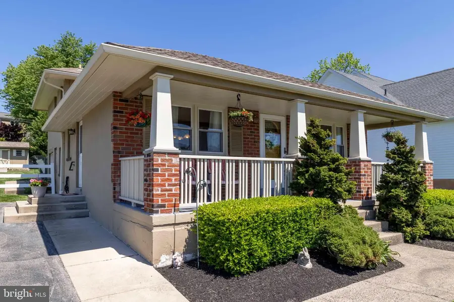 423 Jefferson St, Plymouth Meeting, PA 19462 - #2