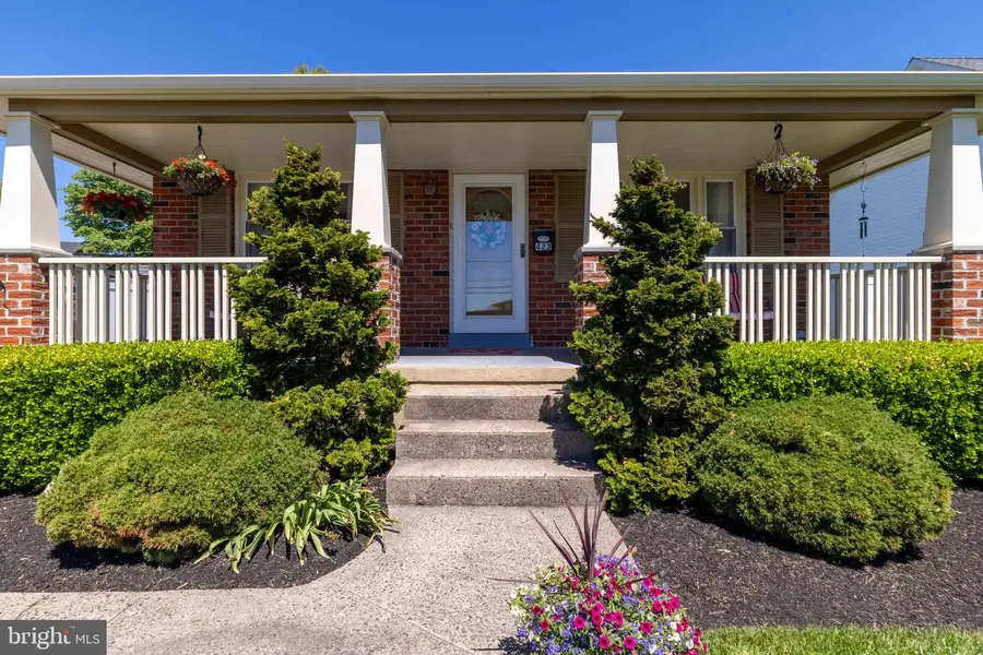 423 Jefferson St, Plymouth Meeting, PA 19462 - #3