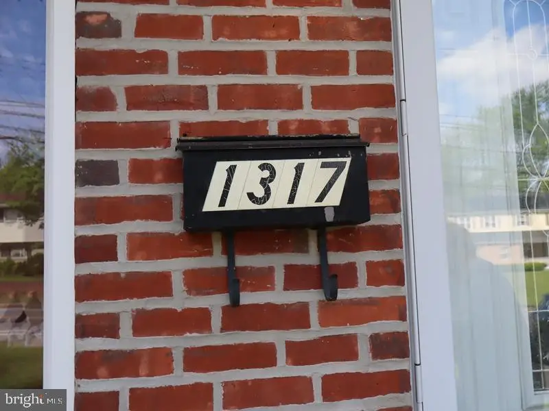 1317 Fitzwatertown Rd, Abington, PA 19001 - #2