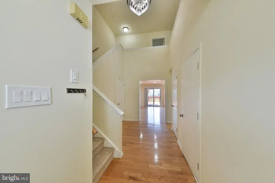 118 Jonathan Dr, North Wales, PA 19454 - #3