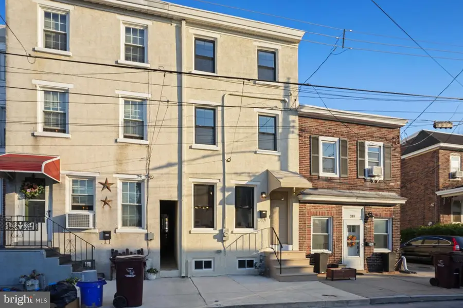 344 Grove St, Bridgeport, PA 19405 - #2