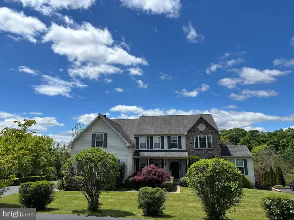 976 Stuart Dr, POTTSTOWN, PA 19464