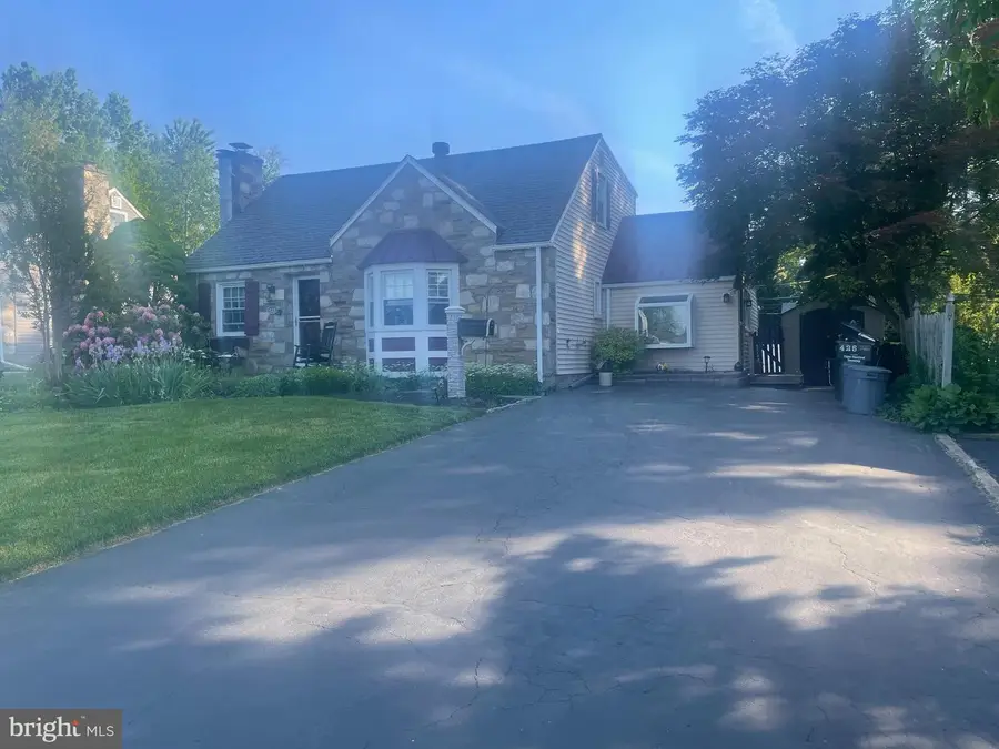 425 Newton Rd #hatboro, Hatboro, PA 19040 - #3