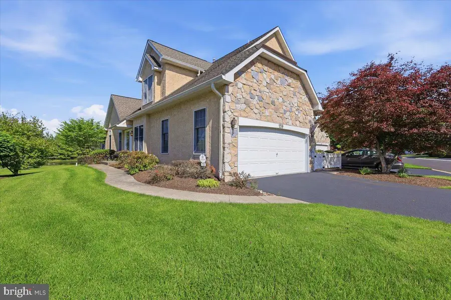 159 Sawgrass Dr, Blue Bell, PA 19422 - #2