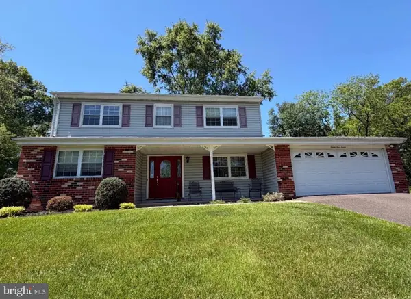 2420 Exton Rd, HATBORO, PA 19040