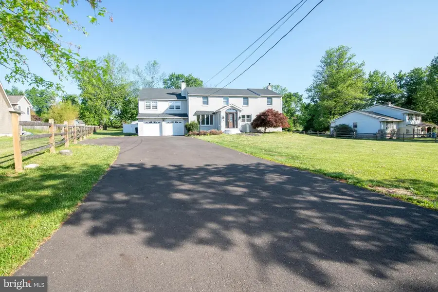 316 Babylon Rd, Horsham, PA 19044 - #2