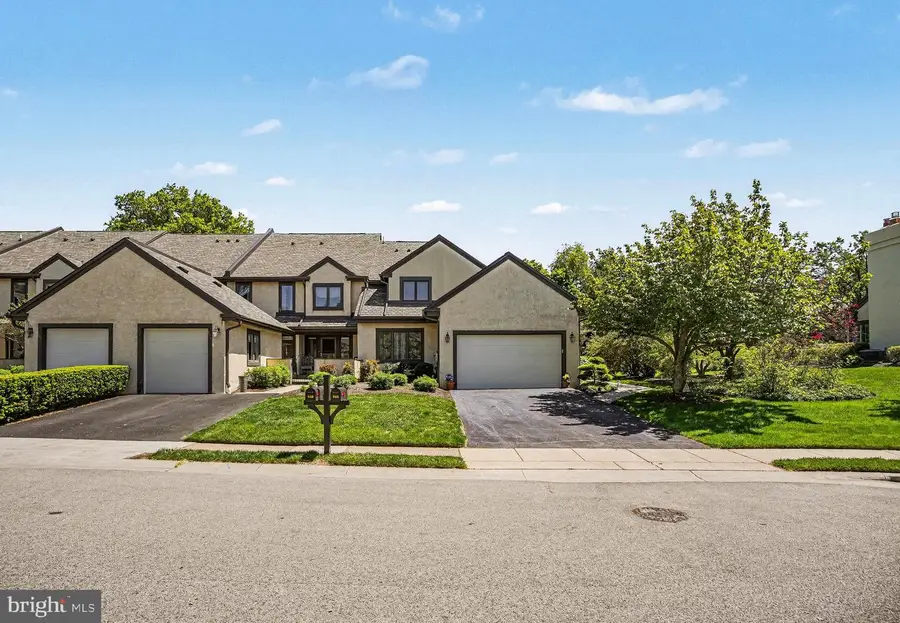 944 Hedgerow Ct, Blue Bell, PA 19422 - #2