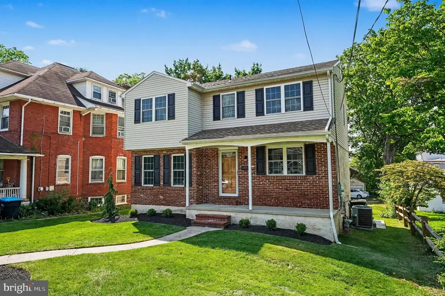 324 W Montgomery Ave, North Wales, PA 19454 - #3