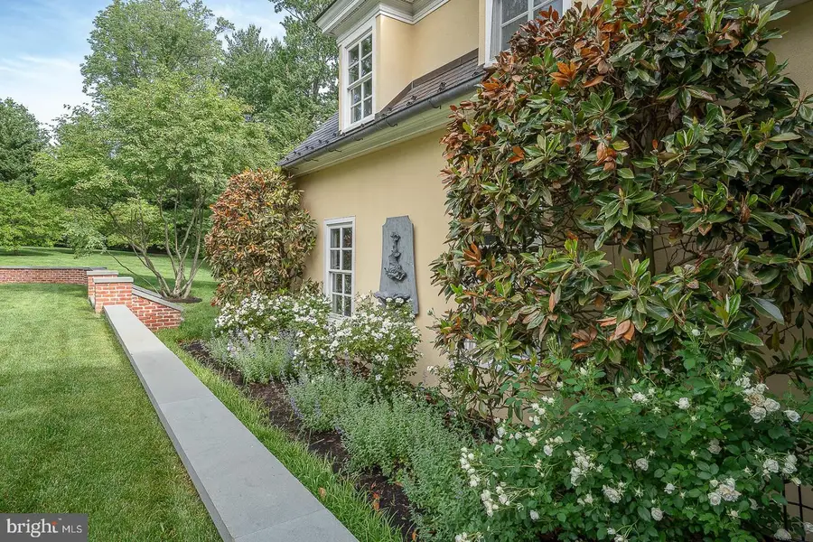 1122 Brynlawn Rd, Villanova, PA 19085 - #2