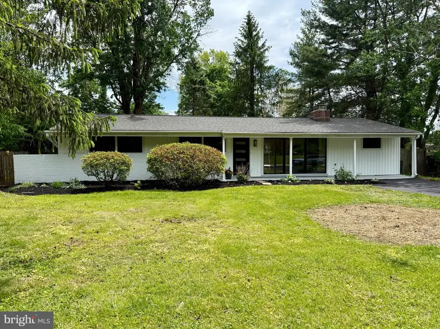 6326 Farmar Ln, Flourtown, PA 19031 - #2