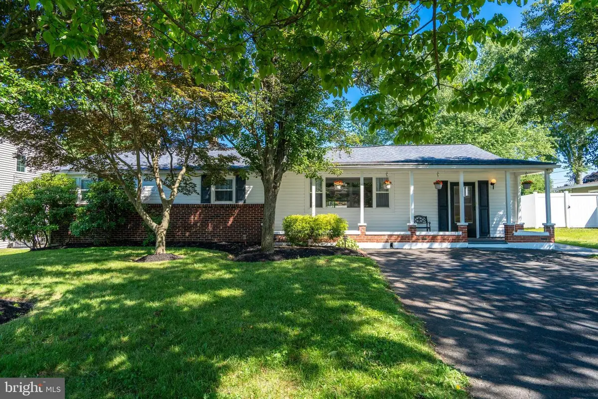 23 Maple Ave, Hatboro, PA 19040 - #1