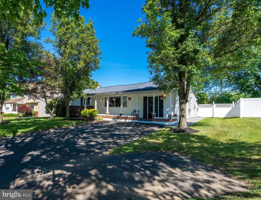 23 Maple Ave, Hatboro, PA 19040 - #2