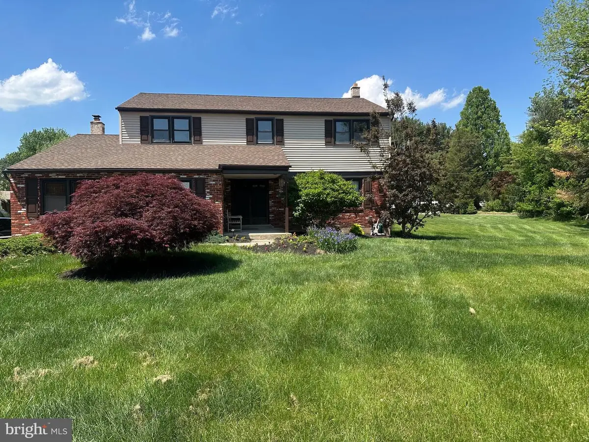 1325 Deflavis Cir, Blue Bell, PA 19422 - #1