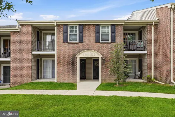 89 Ramsgate Ct #210 U-89, BLUE BELL, PA 19422