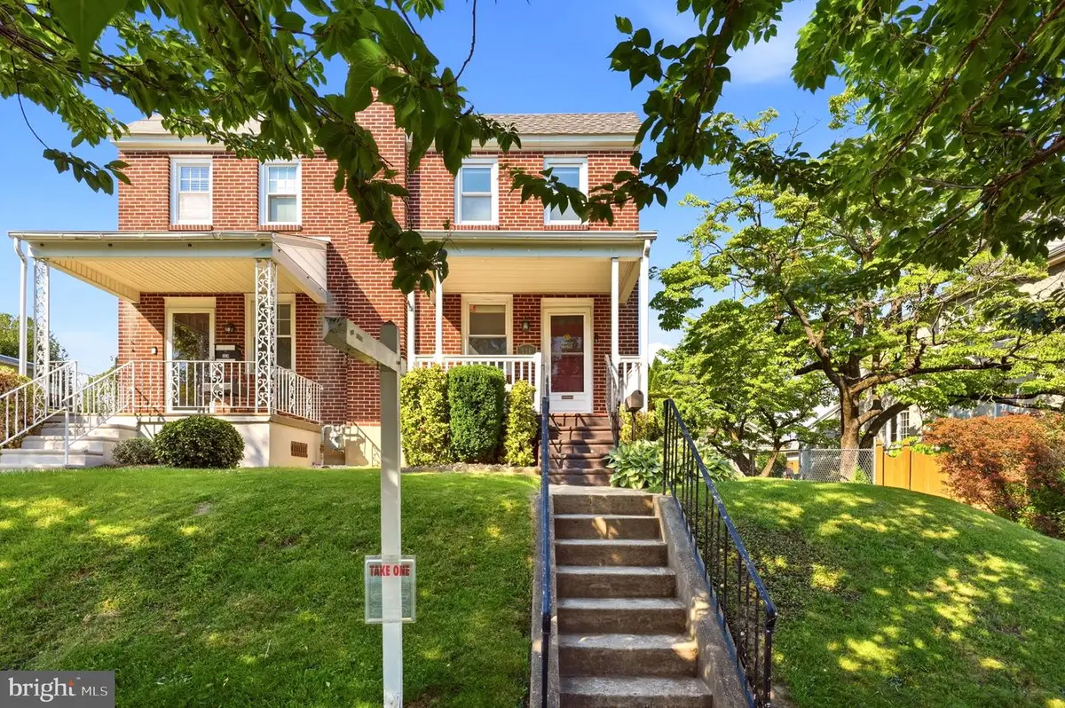 326 E 10th Ave, Conshohocken, PA 19428 - #1