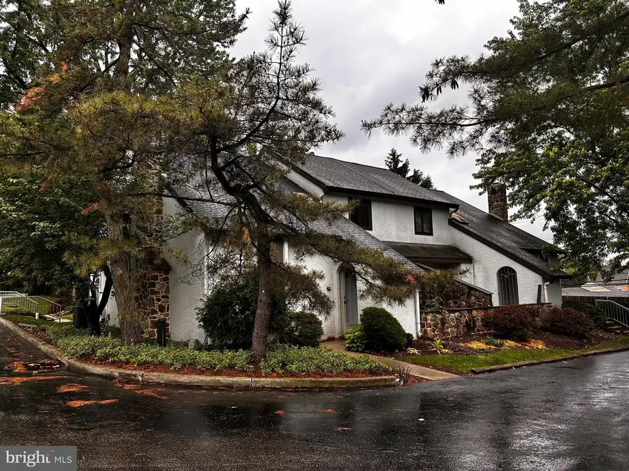 152 Pinecrest Ln, King Of Prussia, PA 19406 - #2