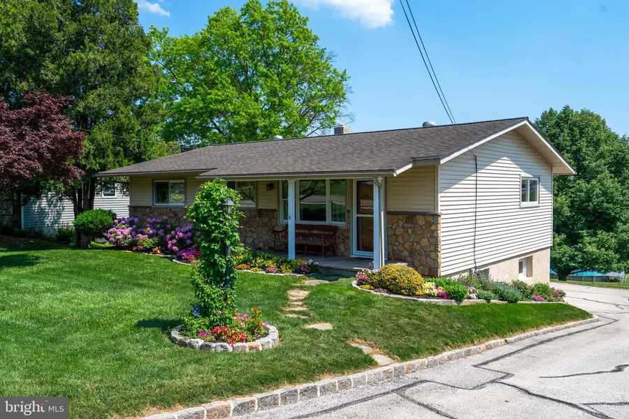 167 E Valley Forge Rd, King Of Prussia, PA 19406 - #3