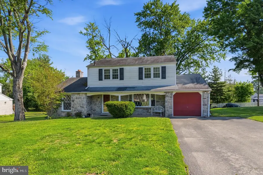 1825 Sterigere St, West Norriton, PA 19403 - #3