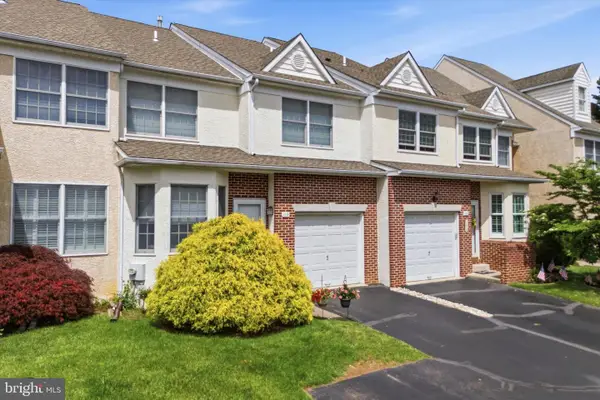 112 Sumter Pl #25, AMBLER, PA 19002