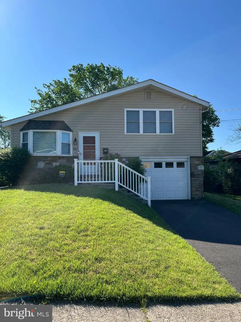 1513 Lindbergh Ave, Abington, PA 19001 - #2