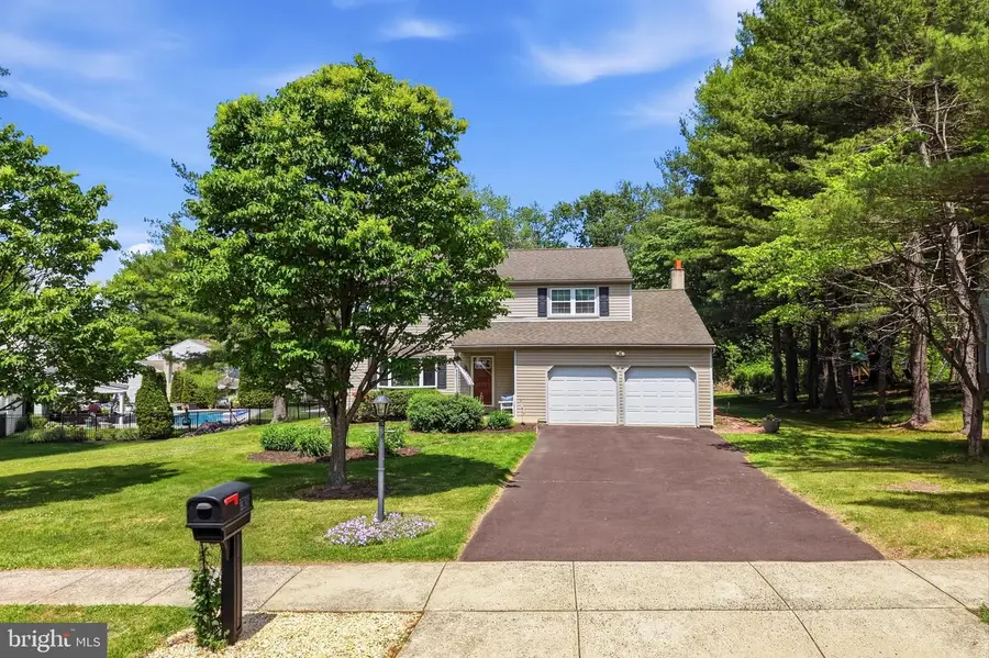 937 Powderhorn Dr, Lansdale, PA 19446 - #3