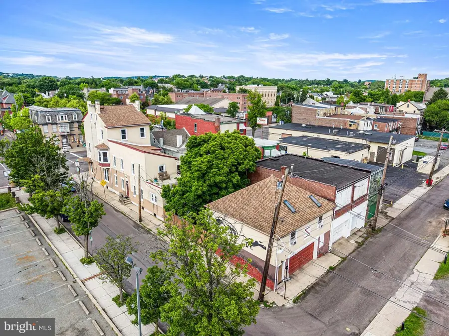 344 High St, Pottstown, PA 19464 - #2