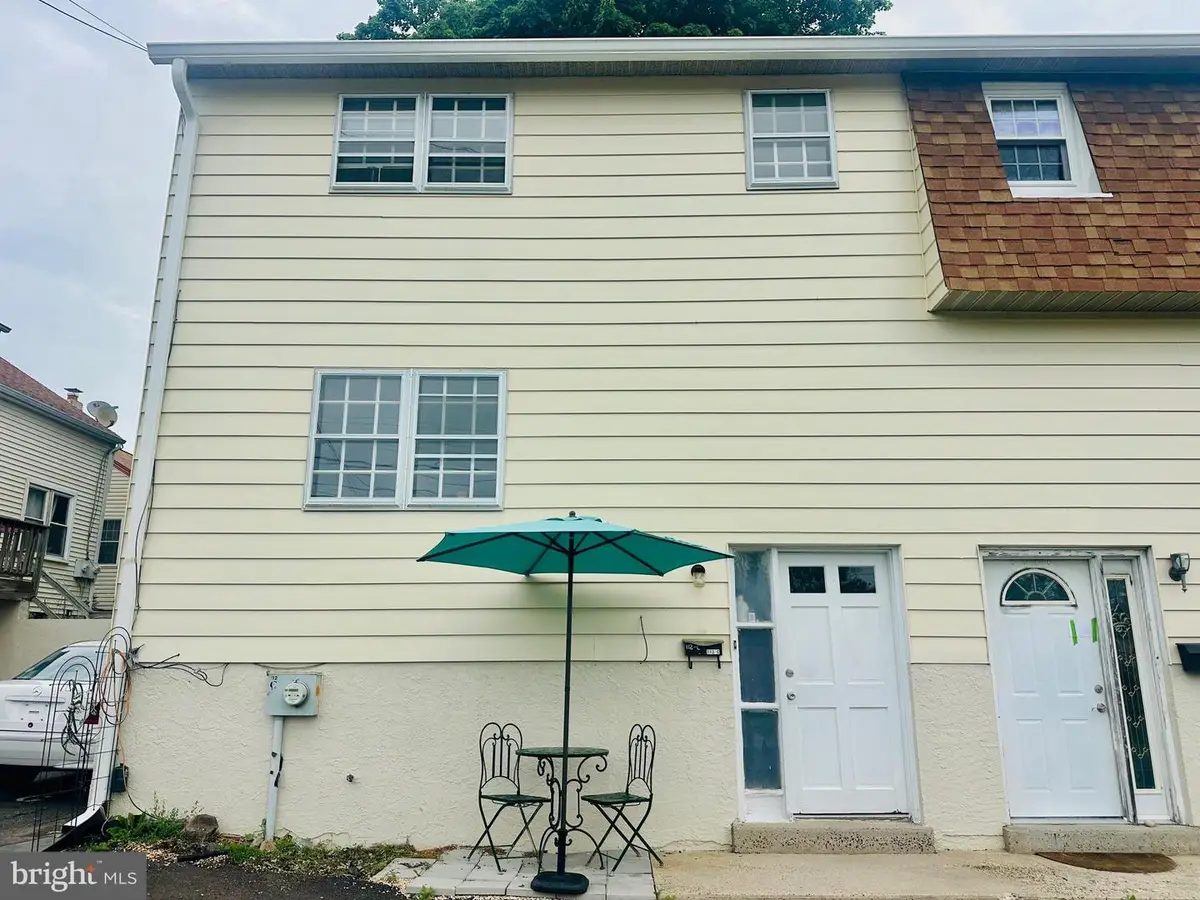 112 Byberry Rd #2-c, Hatboro, PA 19040 - #1