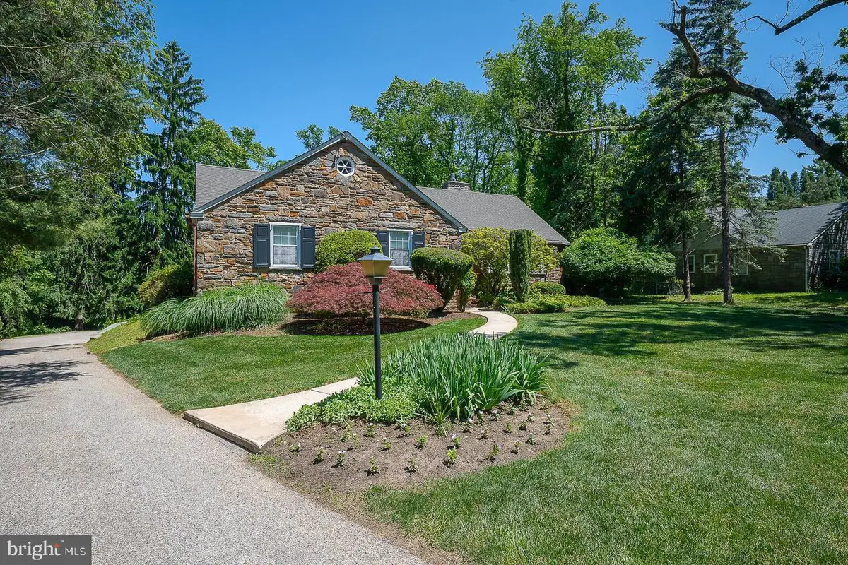 1125 Hillcrest Rd, Penn Valley, PA 19072 - #1