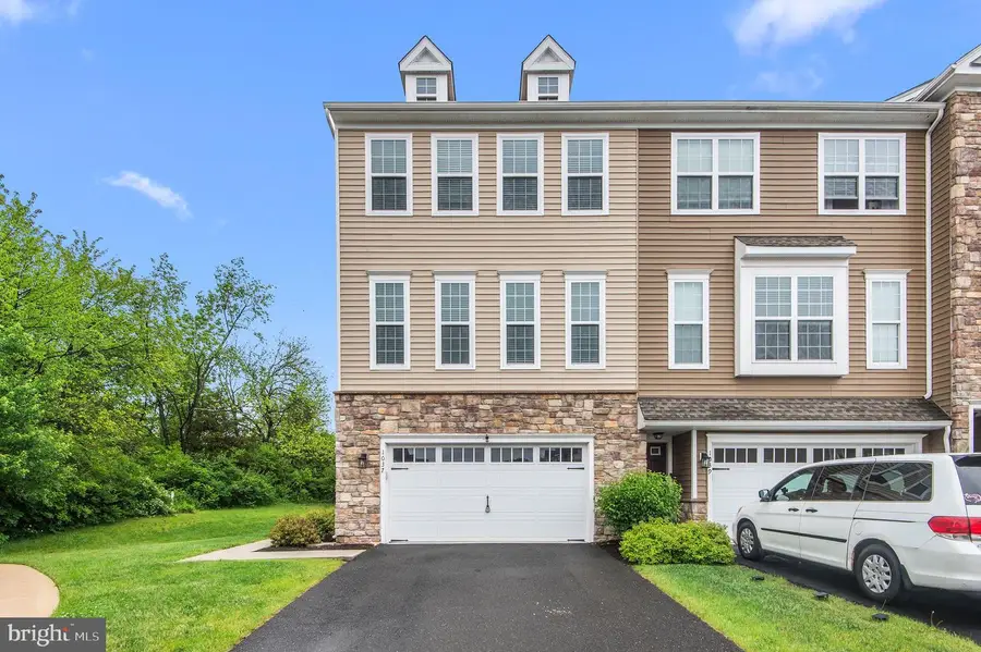 1037 Chapman, Hatfield, PA 19440 - #2