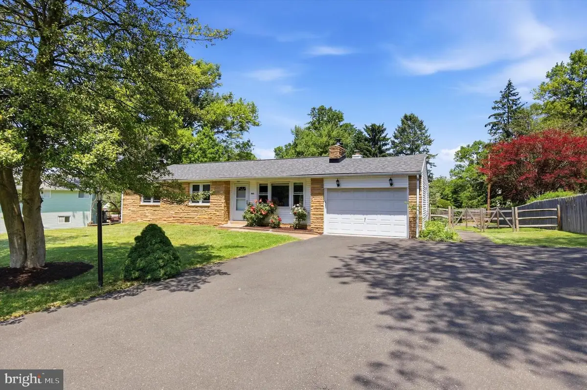 965 Garfield Ave, Lansdale, PA 19446 - #1