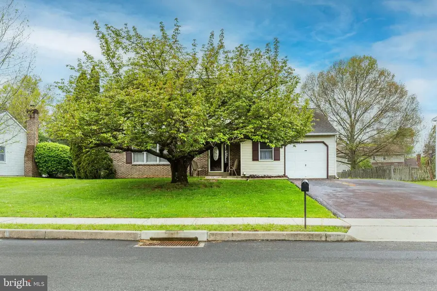 1072 Independence Way, Hatfield, PA 19440 - #2