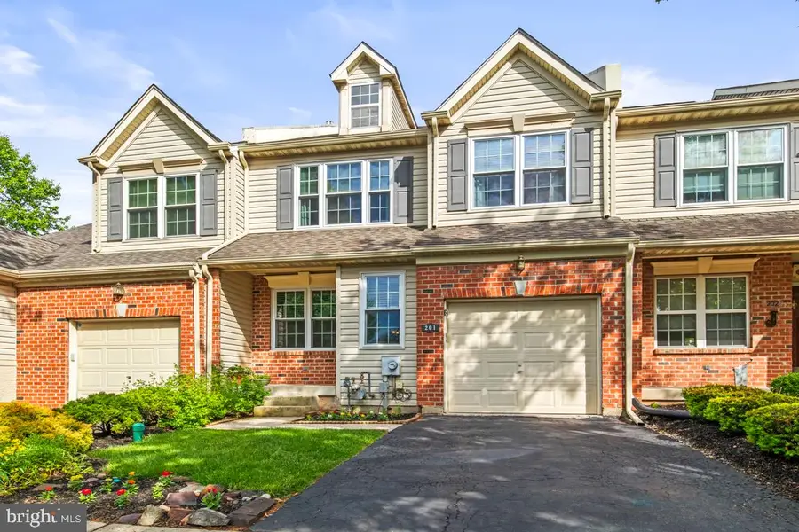 201 Wyncote Ct, Lansdale, PA 19446 - #3