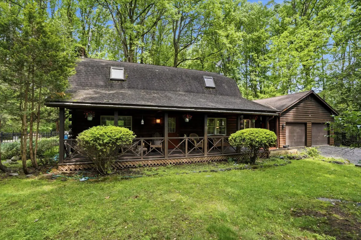 607 Kulp, Perkiomenville, PA 18074 - #1