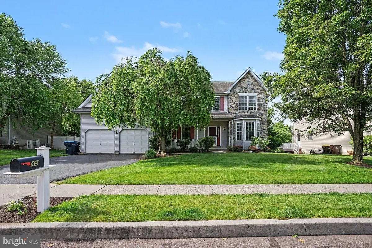45 Jessica Cir, Schwenksville, PA 19473 - #1