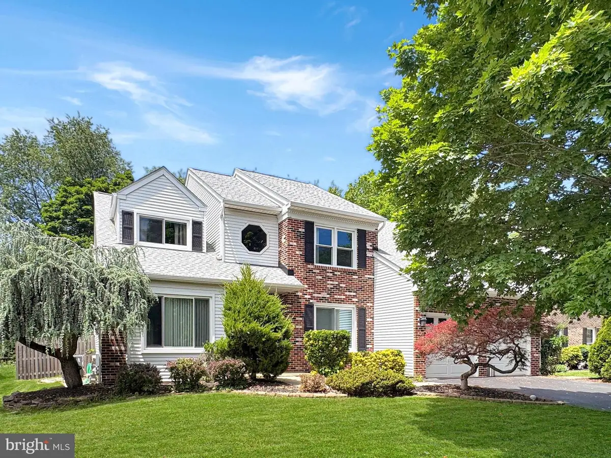 186 Freeland Dr, Collegeville, PA 19426 - #1