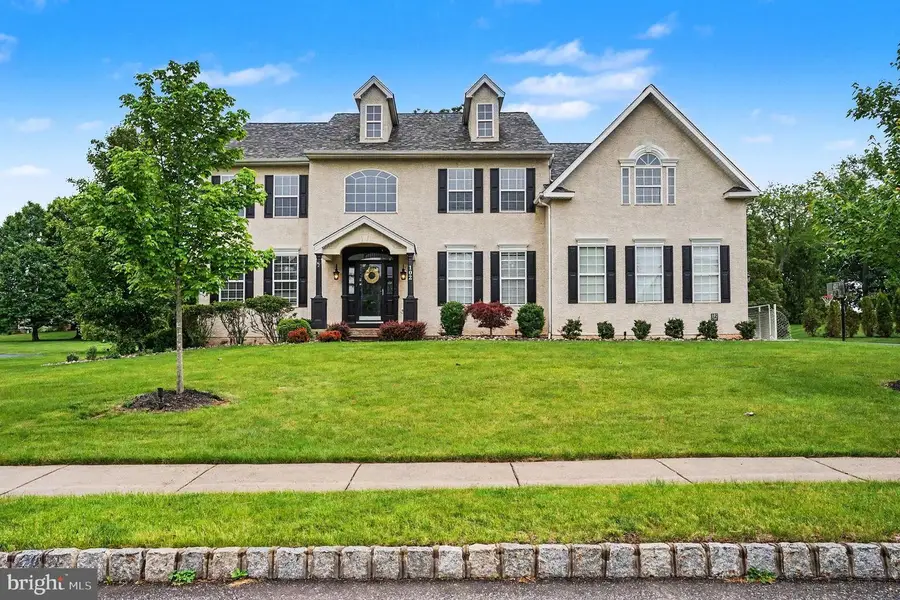 102 Ithan Ln, Collegeville, PA 19426 - #2