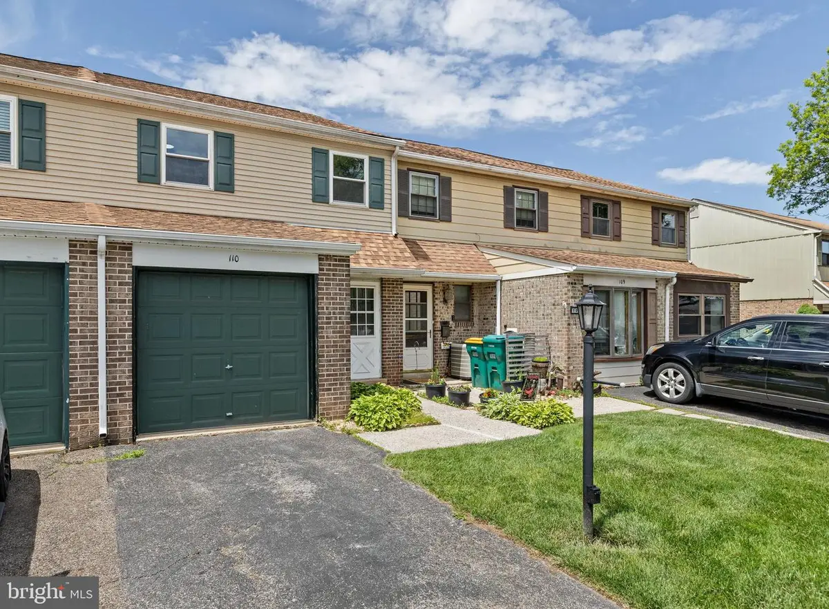 110 Orchard Ct, Royersford, PA 19468 - #1