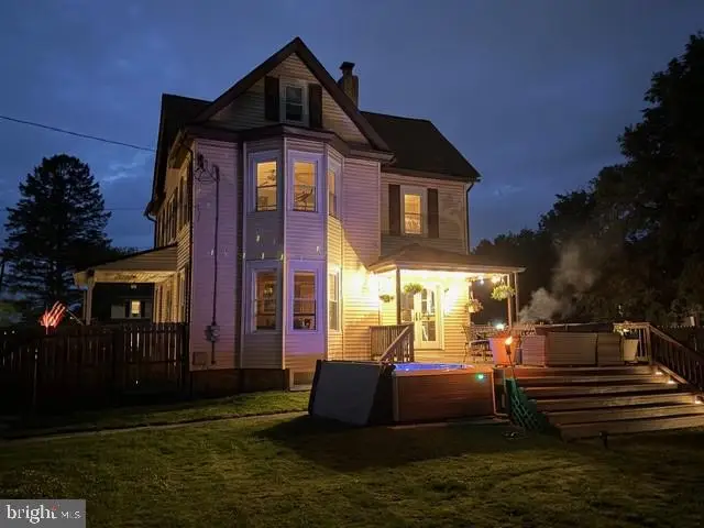411 N Spring Garden St, Ambler, PA 19002 - #3