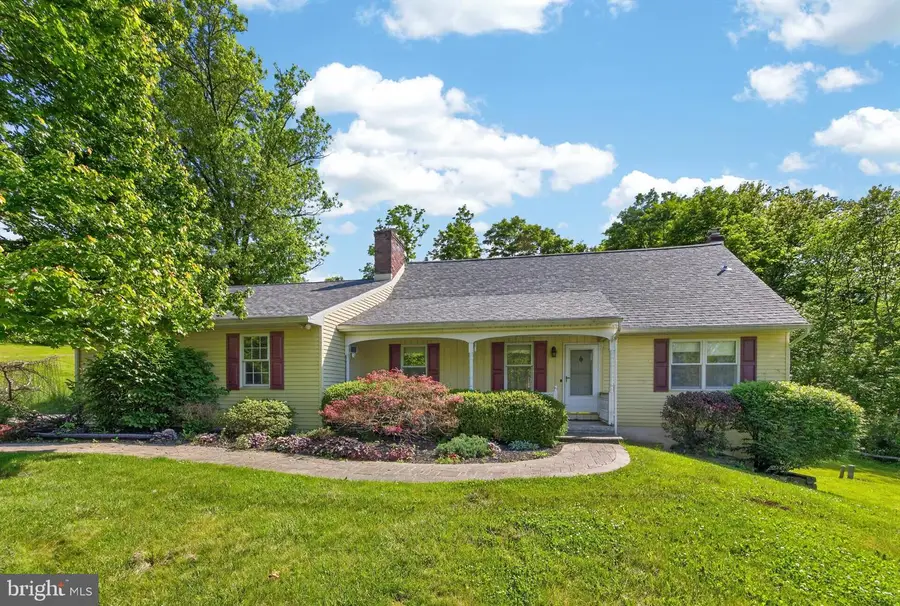 645 Landis Rd, Telford, PA 18969 - #3