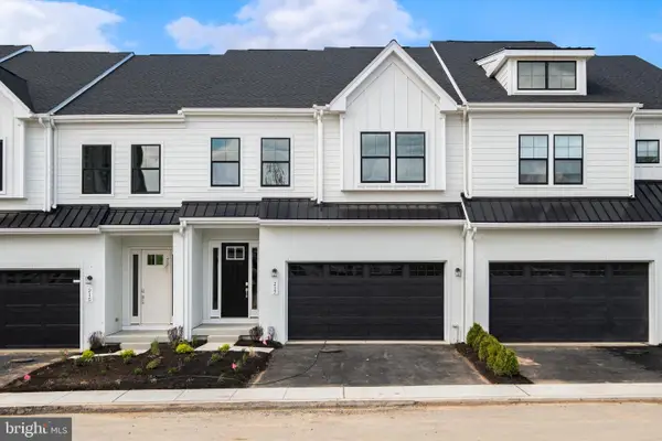 217 River Trail Cir, KING OF PRUSSIA, PA 19406